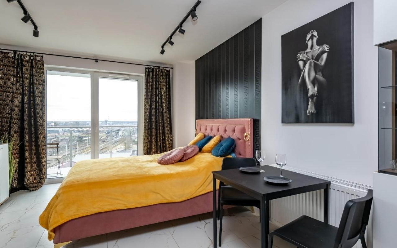 Loveroom Panorama Park Jacuzzi Białystok Buitenkant foto